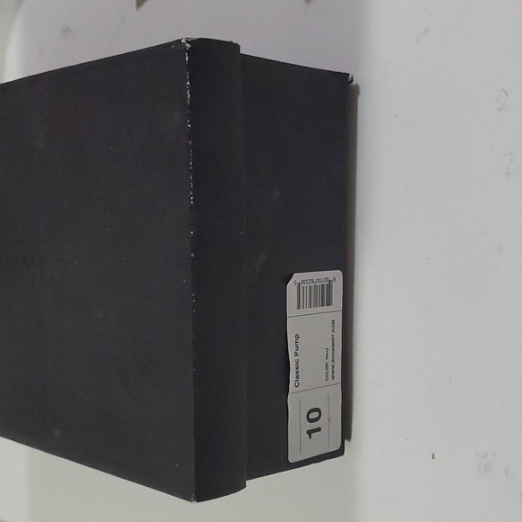 NIB Shoemint Classic Suede Pumps - Picture 4 of 4